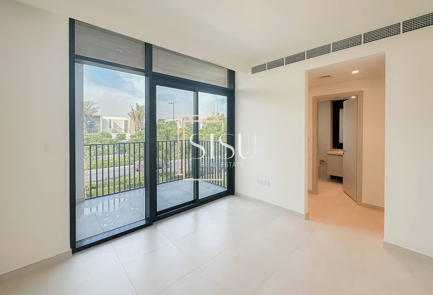 Vacant | Park Facing | Payment Plan - Image 9