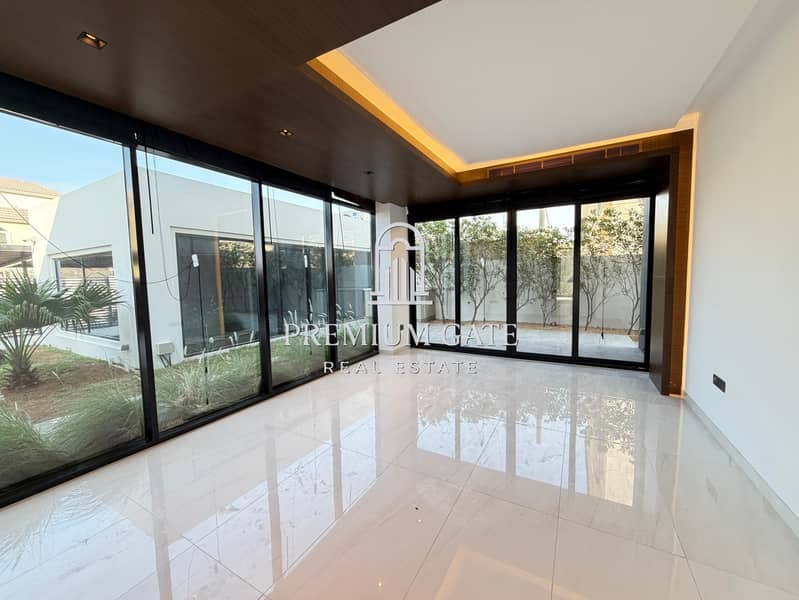 Luxury | modern 5BR | Gym | Pool | Maids