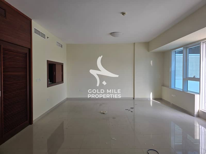MODERN 2 BHK - SPACIOUS BIG LAYOUT - ELEGANT LIVING - ONLY FOR FAMILY - Image 13