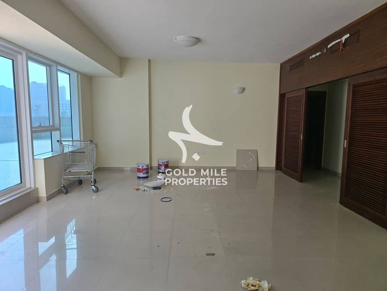 MODERN 2 BHK - SPACIOUS BIG LAYOUT - ELEGANT LIVING - ONLY FOR FAMILY - Image 14