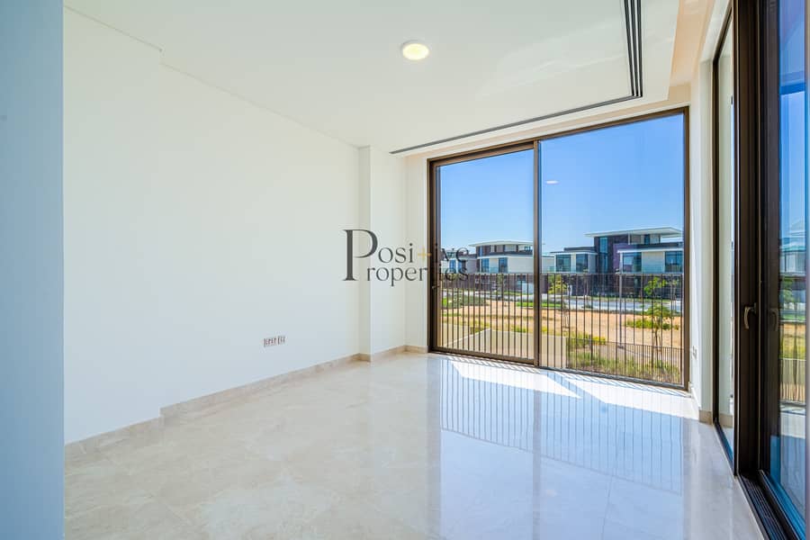 Bloom type | Designer 5BR Villa in a High-End Neighborhood Beside Lamborghini Villas - Image 11