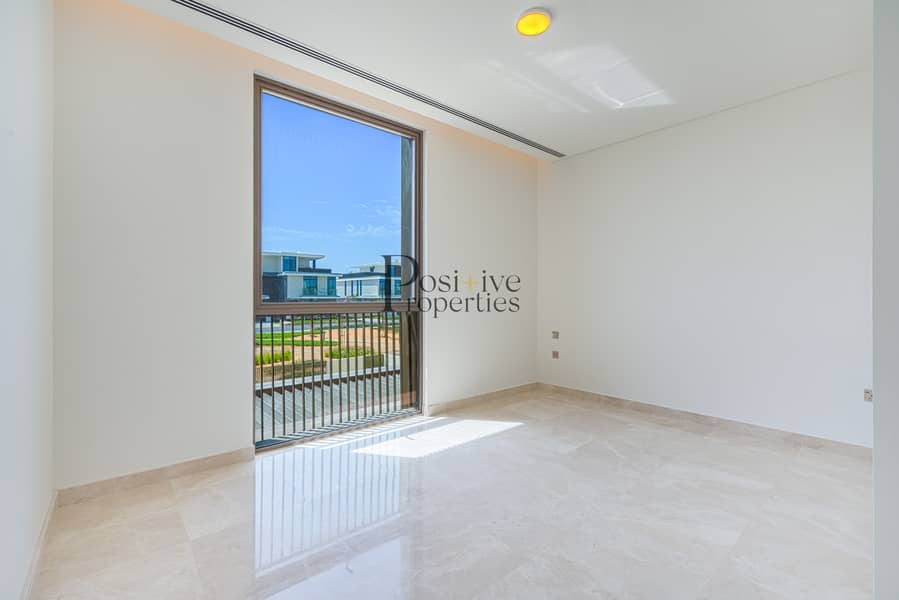 Bloom type | Designer 5BR Villa in a High-End Neighborhood Beside Lamborghini Villas - Image 16