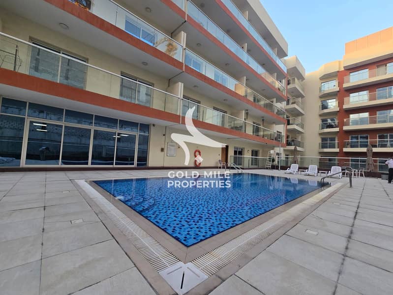 DUPLEX UNIT | ELEGANT 3 BHK | SPACIOUS BUG LAYOUT | FAMILY BUILDING