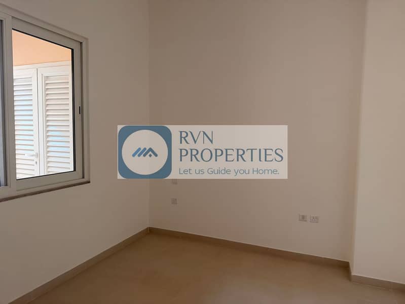 Ready to Move I Spacious | Unfurnished - Image 21