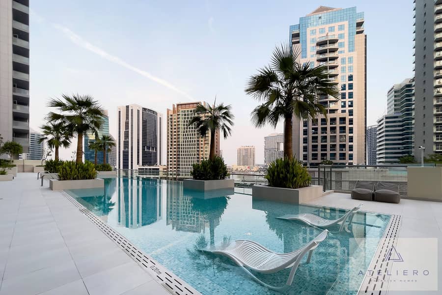 Luxury One-Bedroom Apartment with Burj Khalifa View at Sterling