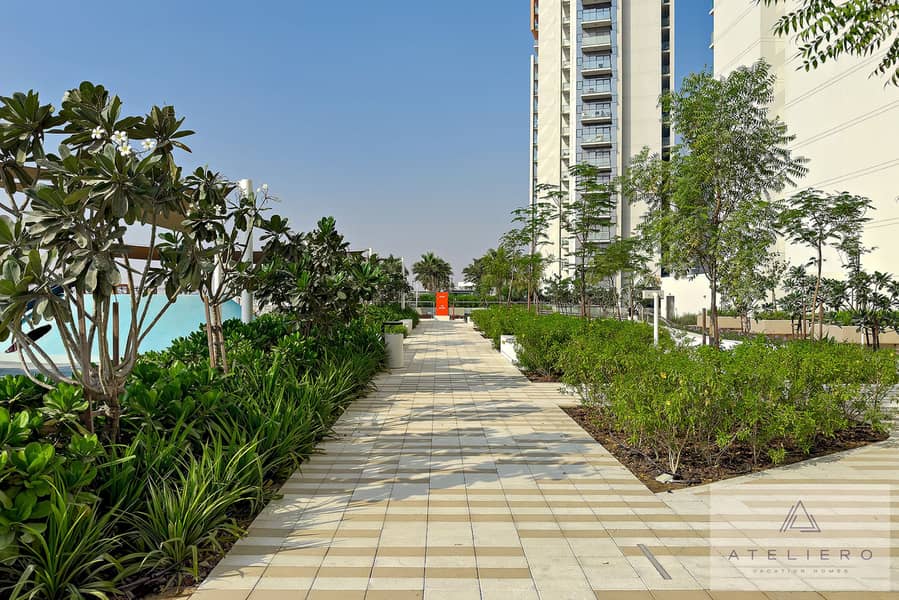 Stylish One-bedroom Apartment at Damac Hills Golf Gate - Image 34