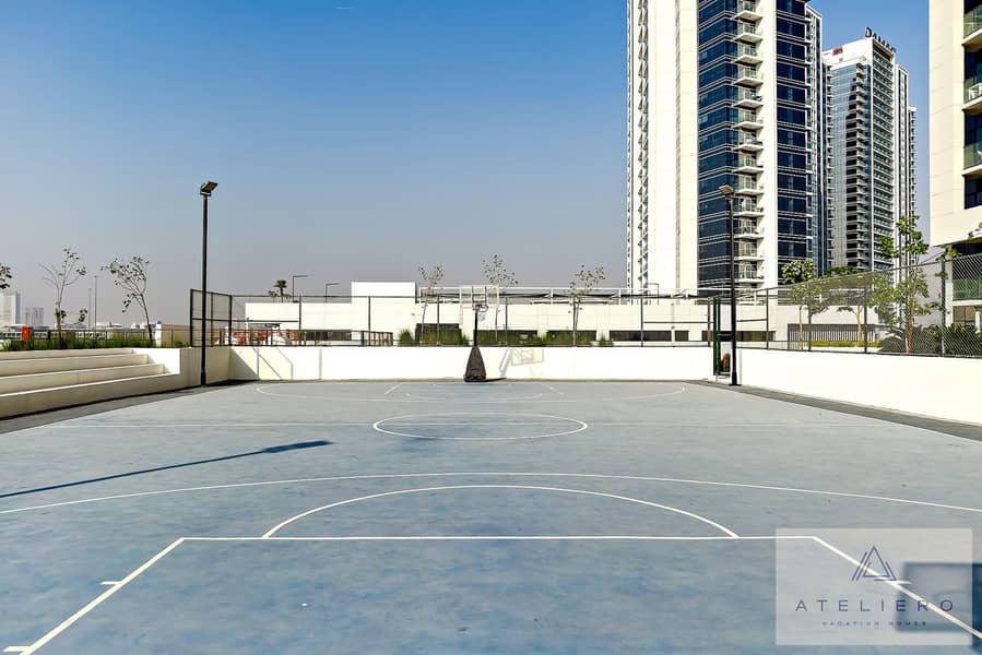 Stylish One-bedroom Apartment at Damac Hills Golf Gate - Image 39