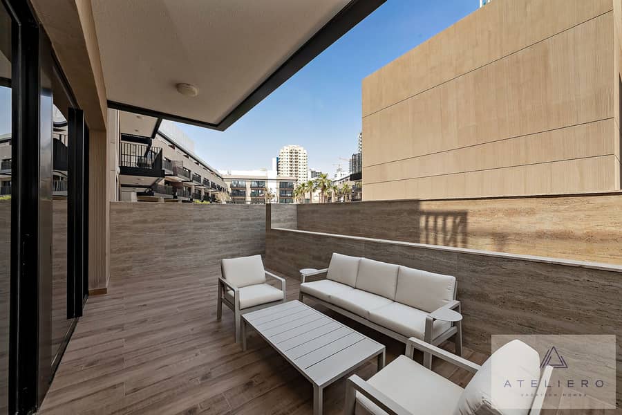 Oakley Square One-Bedroom Apartment with maid's room - Image 25