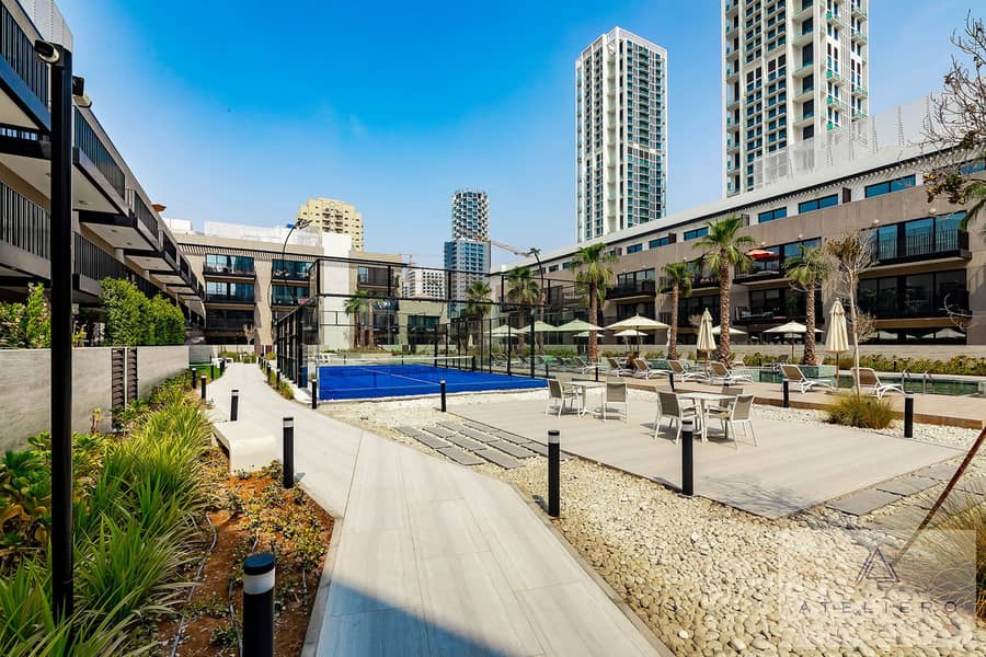 Oakley Square One-Bedroom Apartment with maid's room - Image 28