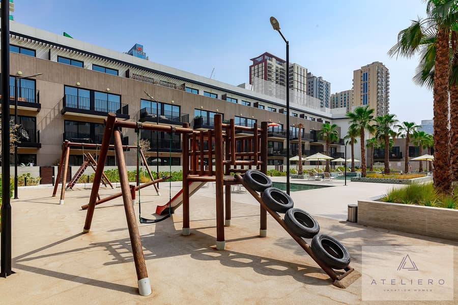 Oakley Square One-Bedroom Apartment with maid's room - Image 33