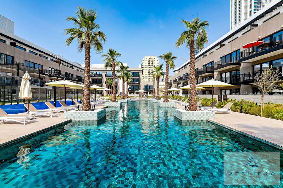 Oakley Square One-Bedroom Apartment with maid's room - Image 40