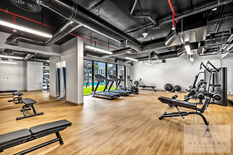 Oakley Square One-Bedroom Apartment with maid's room - Image 44