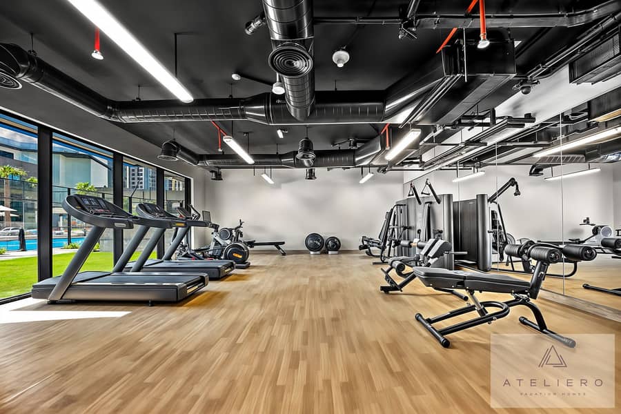 Oakley Square One-Bedroom Apartment with maid's room - Image 45