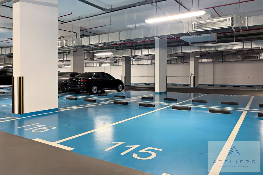 Oakley Square One-Bedroom Apartment with maid's room - Image 50