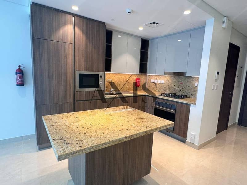 Semi Furnished I Canal View I High Floor