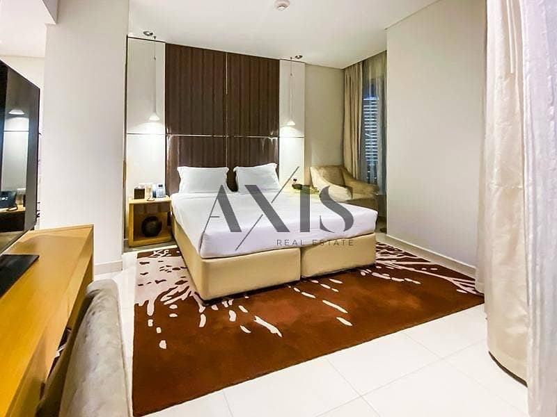 Fully Furnished I Mid Floor I Ready to Move Inn