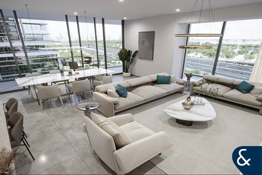 2 Bed + Yard | Creek & Golf View | Resale