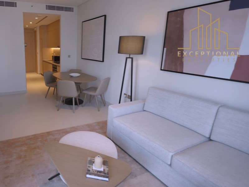 Exquisite Living || Mall Access || High Floor