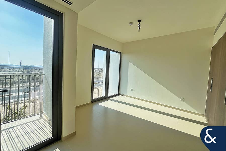 Single Row | Great Location | 3 Bedroom - Image 16