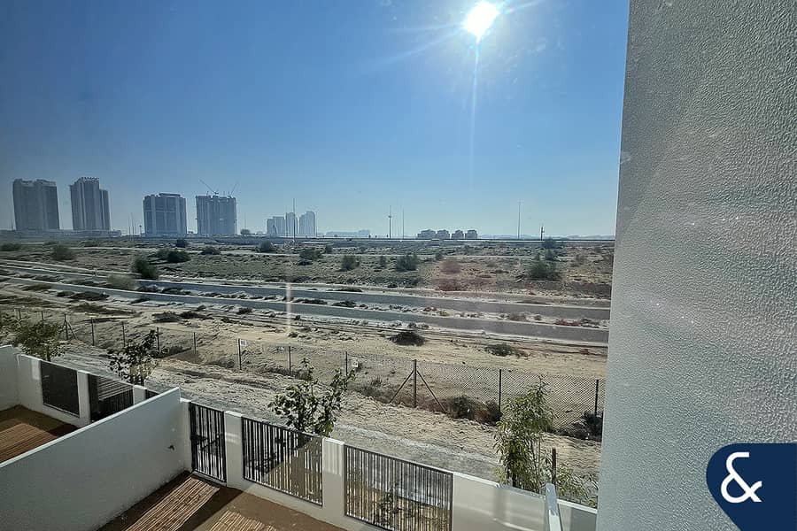 Single Row | Great Location | 3 Bedroom - Image 20