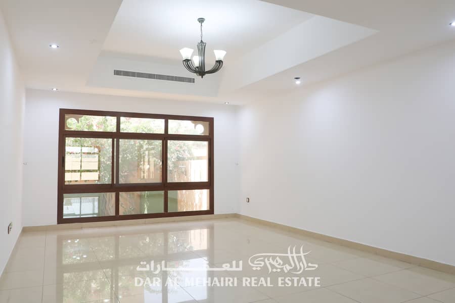 DUBAI WATER CANAL 4 B/R VILLA MAIDS ROOM WITH POOL & GARDEN - Image 12