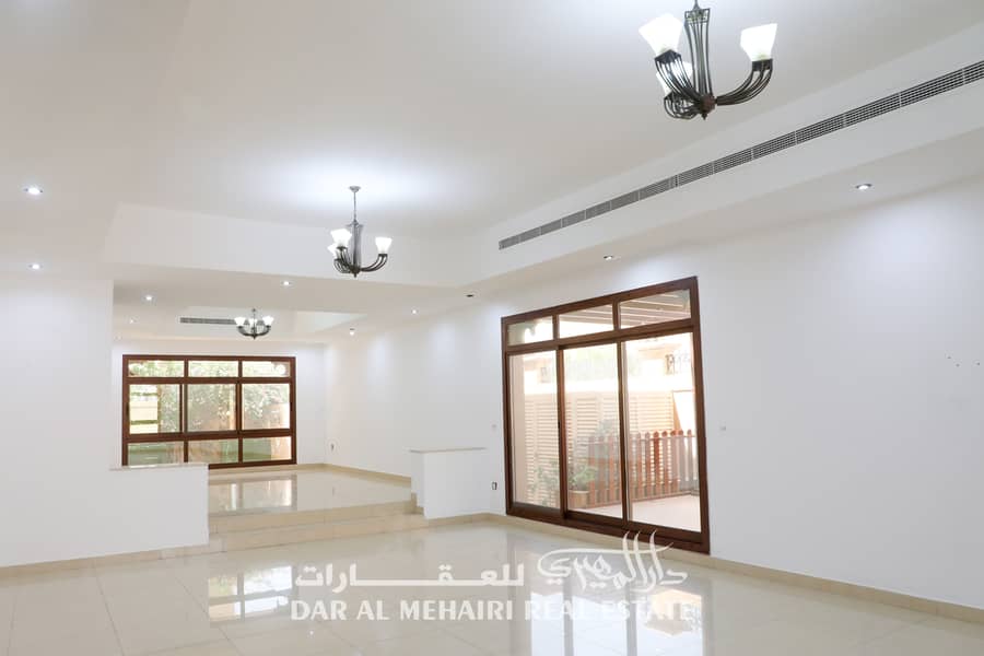 DUBAI WATER CANAL 4 B/R VILLA MAIDS ROOM WITH POOL & GARDEN - Image 13