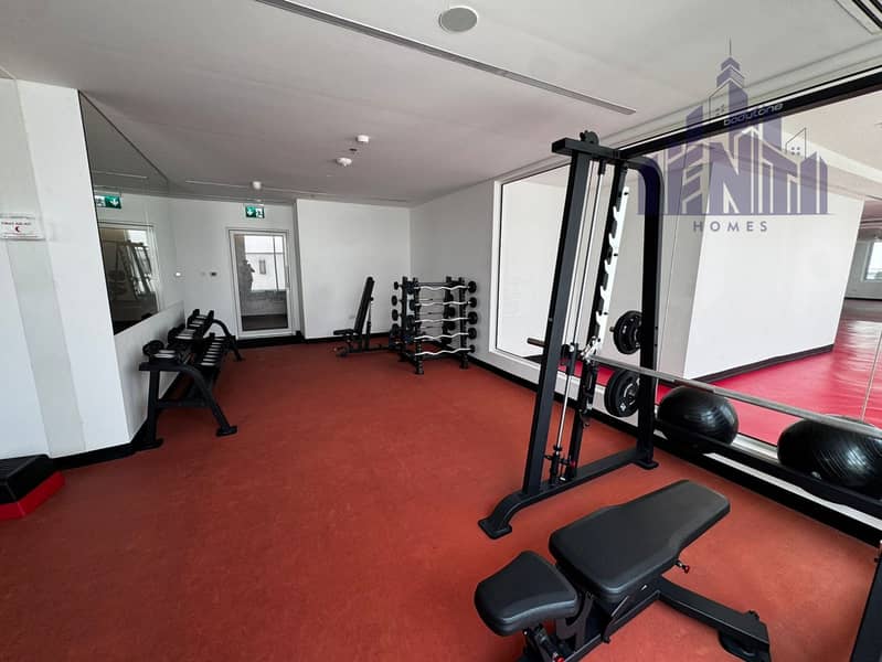 SPACIOUS AND FULLY FURNISHED APARTMENT FOR RENT - Image 12