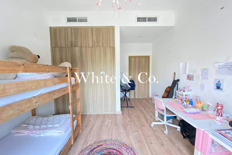 Urgent Sale! | Fully Remodeled | Park Facing | VOT - Image 11