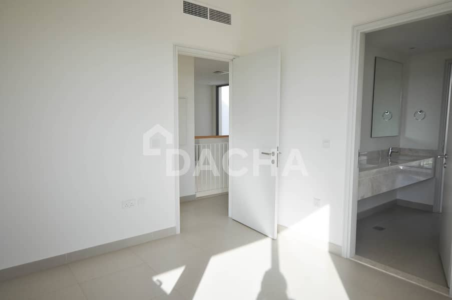 Large Layout | Modern Villa | Vacant - Image 9