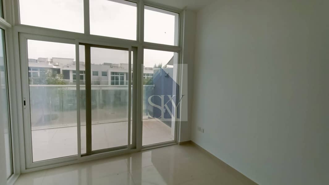 The Cheapest 5BR Townhouse In Damac Hills 2 - Image 22