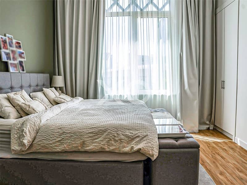 Low Floor | Fully Renovated | VOT - Image 10