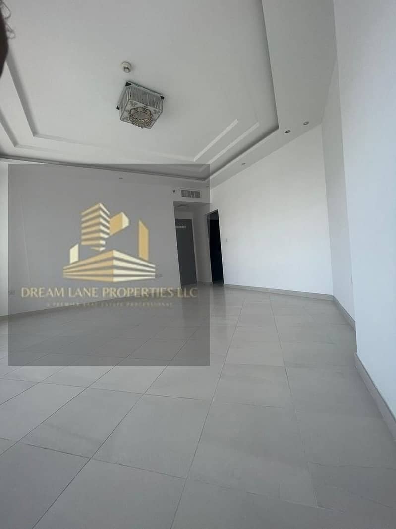 3 BHK DISTRESS DEAL FOR MORTGAGE BUYER / VERY VERY GOOD BUILDILDING /VACANT ON TRANSFER/PRICE 2 M - Image 15