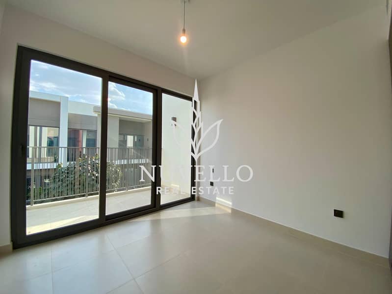 Near Park | Landscaped | Siemens Appliances - Image 6