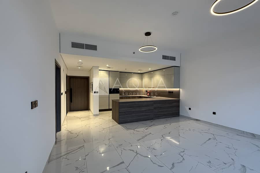 High Floor | Burj Khalifa View | Vacant Unit - Image 9