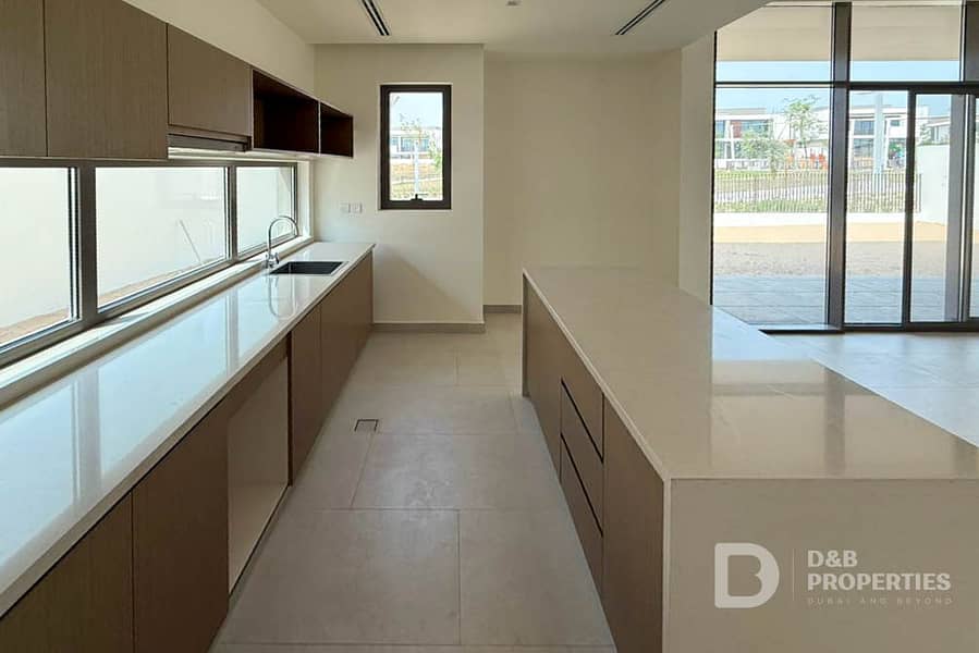 Private Pool | Jacuzzi | Landscaped - Image 8