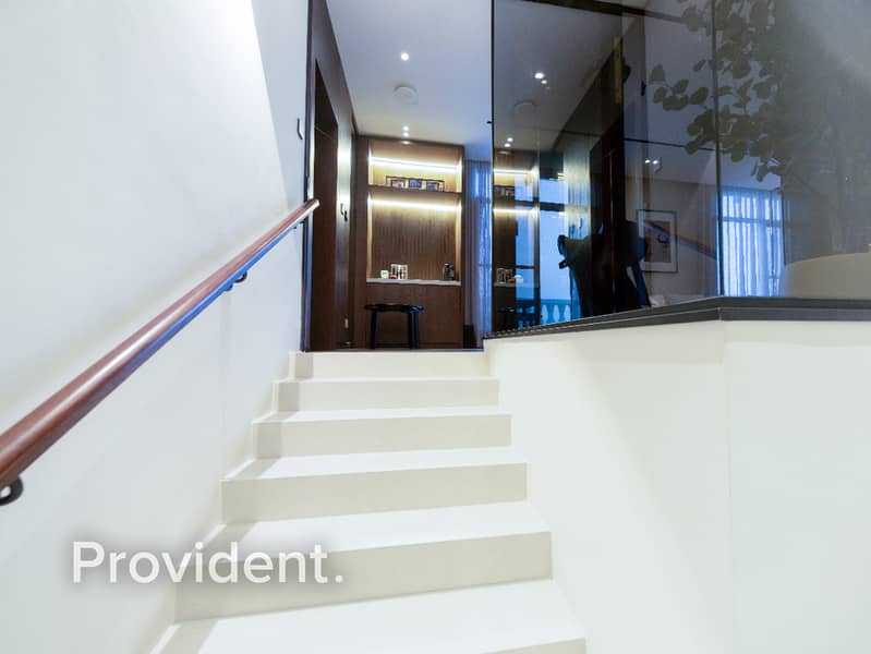 Luxury Duplex | Open Lake View | Unique Design - Image 17