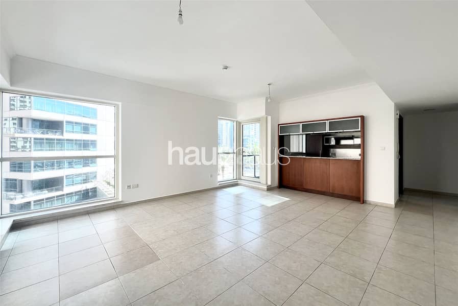 Spacious | Prime Location | Chiller Free