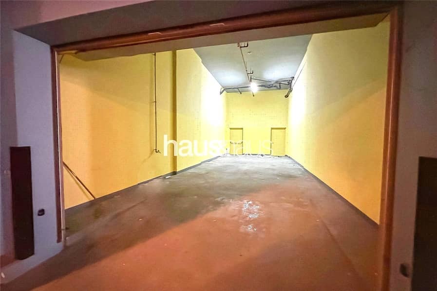 Sunset View | Private Garage | Large Terrace