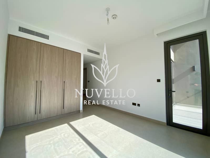 Upgraded | Landscaped | Siemens Appliances - Image 10