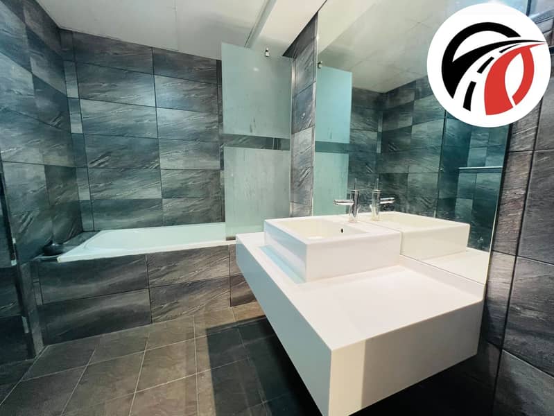 Luxury Living | Prime SZR Location | Stunning Views | Gym & Pool | Near Metro Station - Image 9