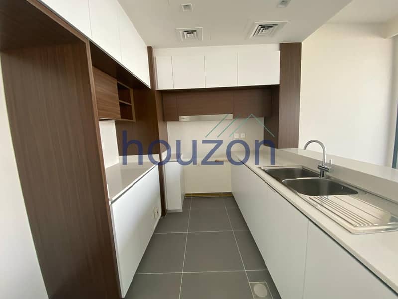 Luxurious 3BR | High Floor | Sea + Burj View