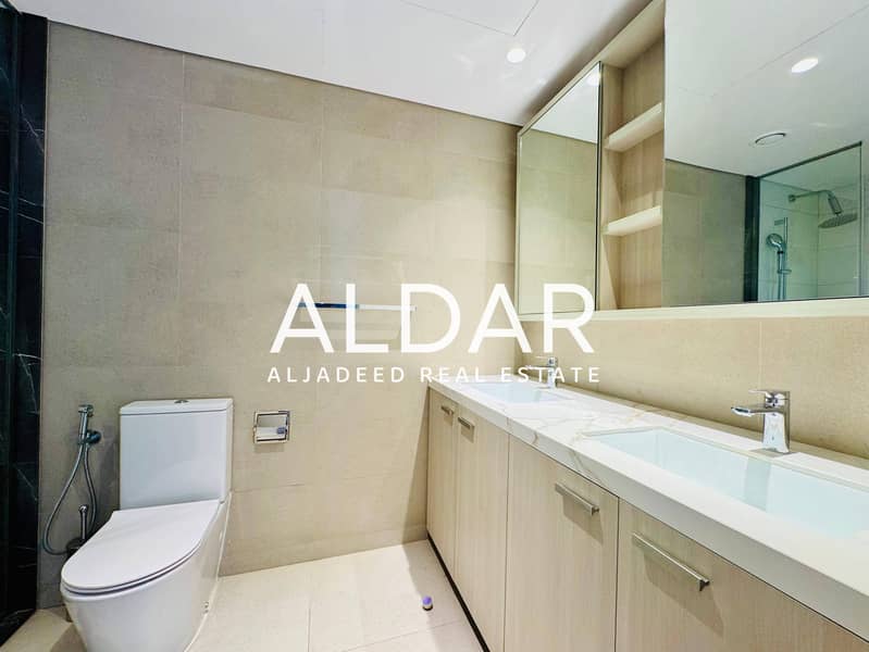 Pool View | Modern | Fully Fitted With Dishwasher - Image 14