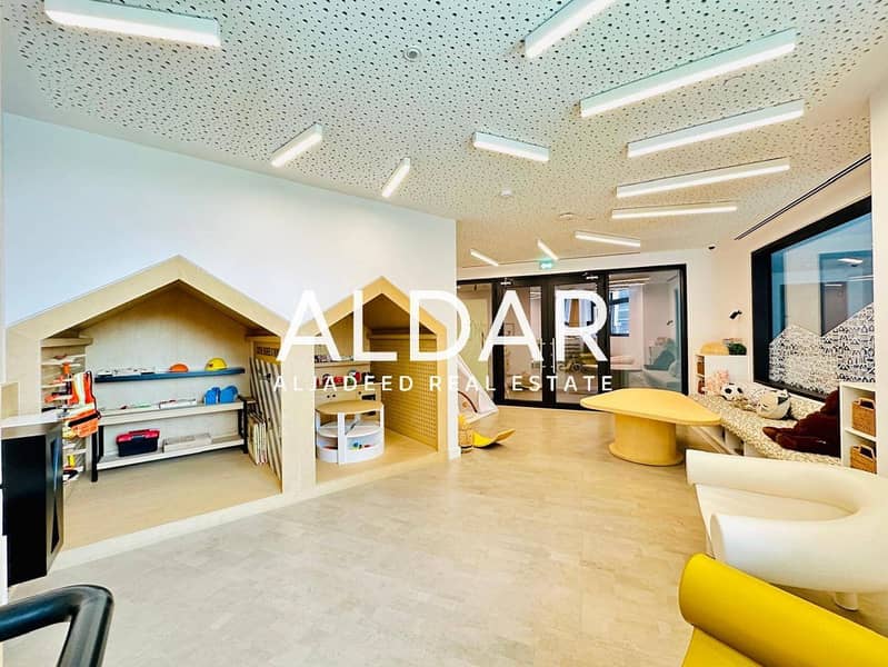 Pool View | Modern | Fully Fitted With Dishwasher - Image 19