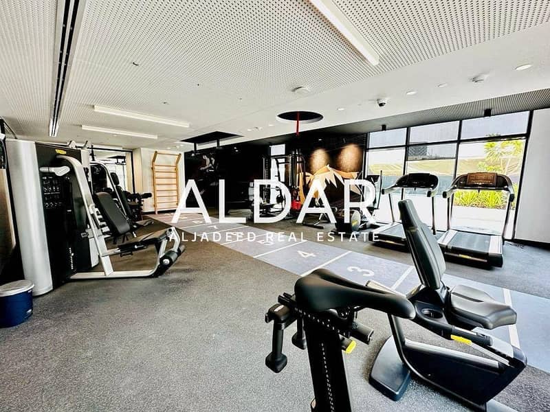 Pool View | Modern | Fully Fitted With Dishwasher - Image 23