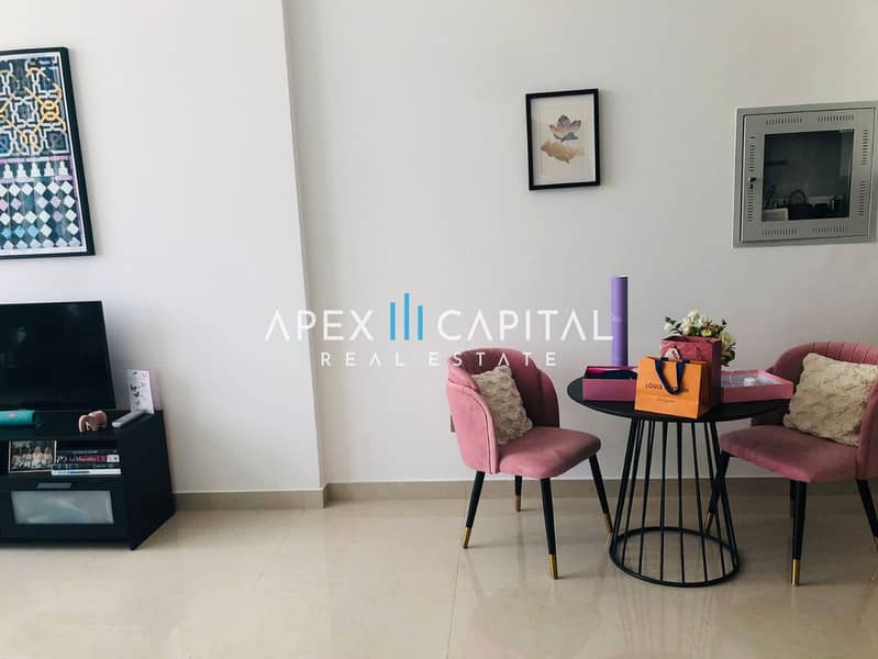 Large Terrace| Partial Park View| Spacious Apartment