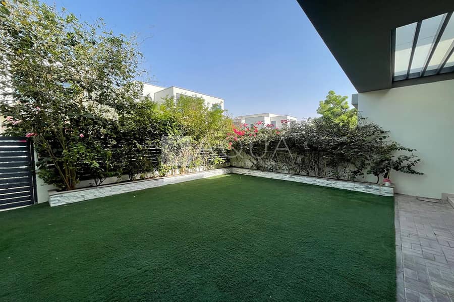 Hot Deal | Landscaped | Ready To Move In