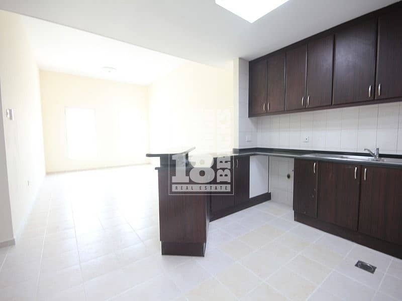 High Rental Yield | Family Friendly Community - Image 18