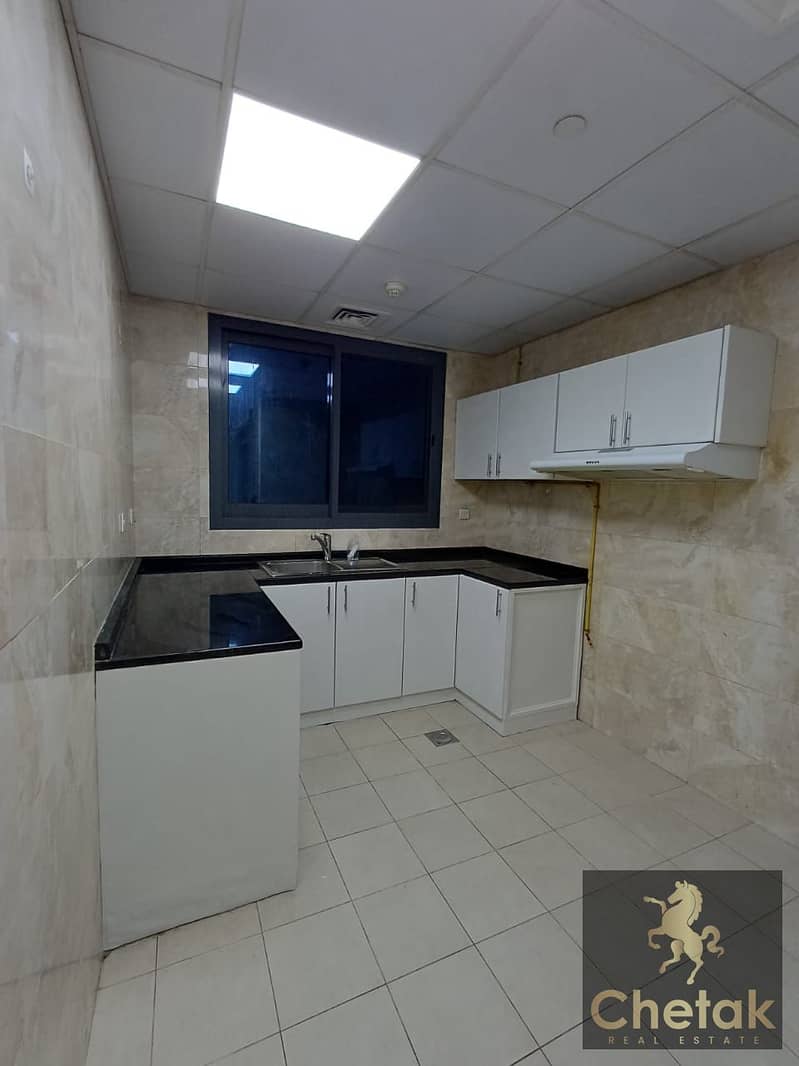 Spacious Layout | Closed Kitchen | Ready To Move