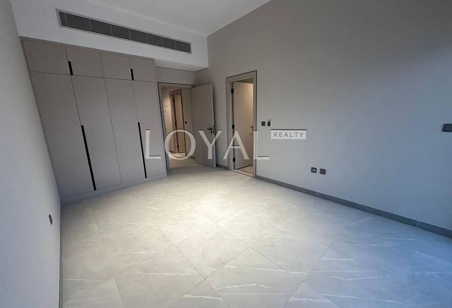 Big Plot | Near Amenities | Mulitiple Options - Image 12