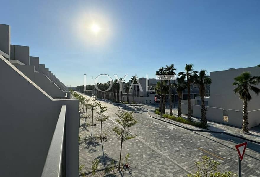 Big Plot | Near Amenities | Mulitiple Options - Image 20